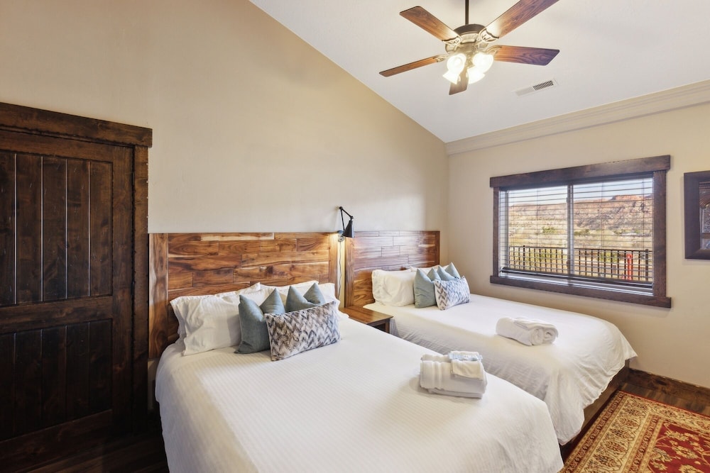 Zion Cliff Lodge - photo 30