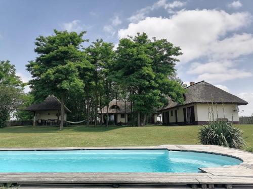 Nádas Tanya 2 maisons en pleine nature et Piscine pet-friendly hotel Orgovany