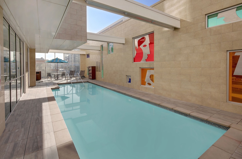 Hyatt Place Glendale Los Angeles - photo 23