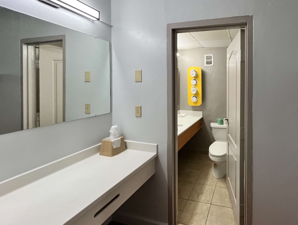 Studio 6 Suites Springfield OH - photo 10