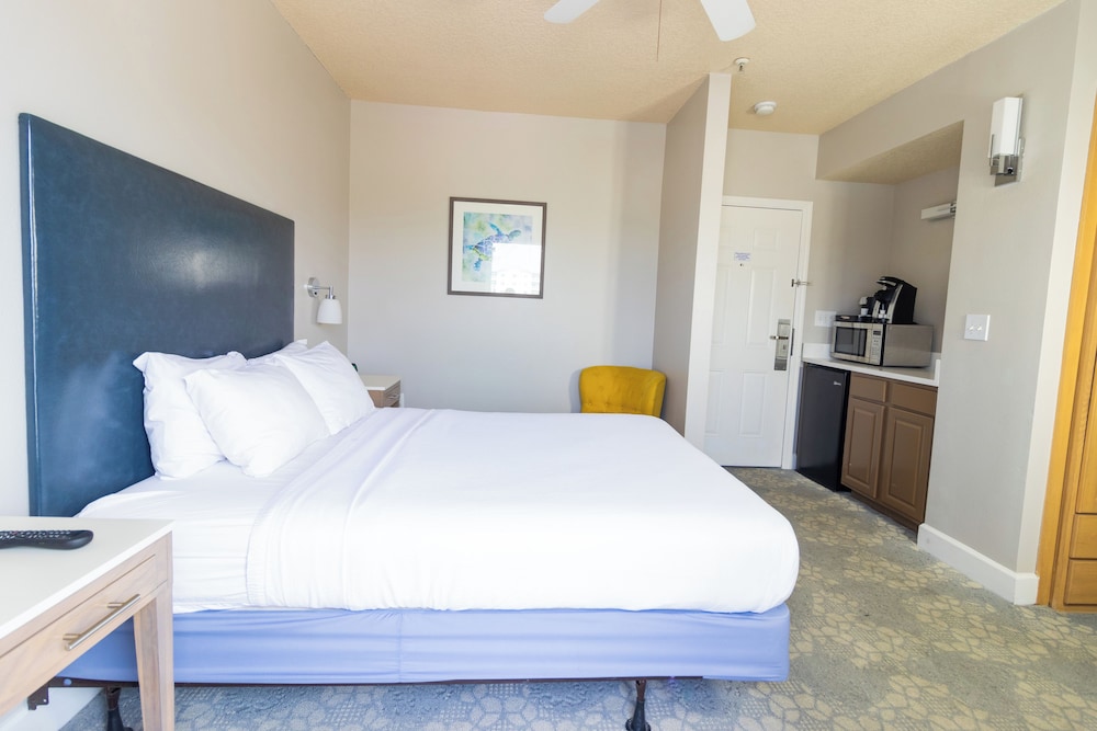 Seaside Amelia Inn - photo 25