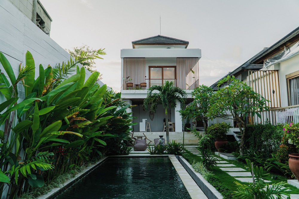 Sanjula Uluwatu
