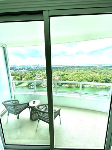 Fontainebleau Miami Beach Tresor - photo 37