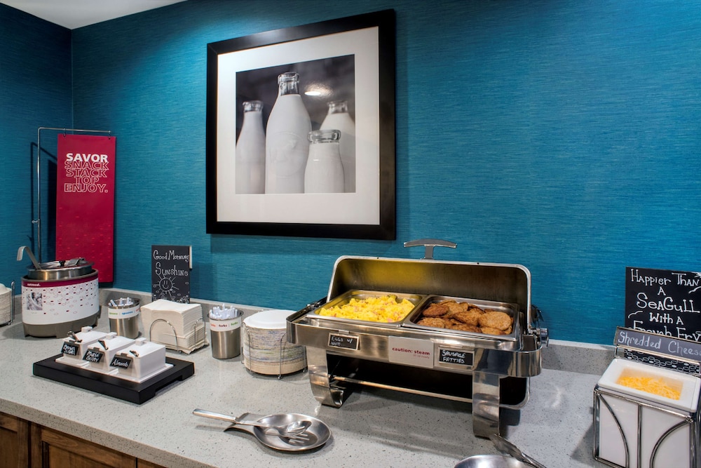 Hampton Inn Gulf Shores - photo 26