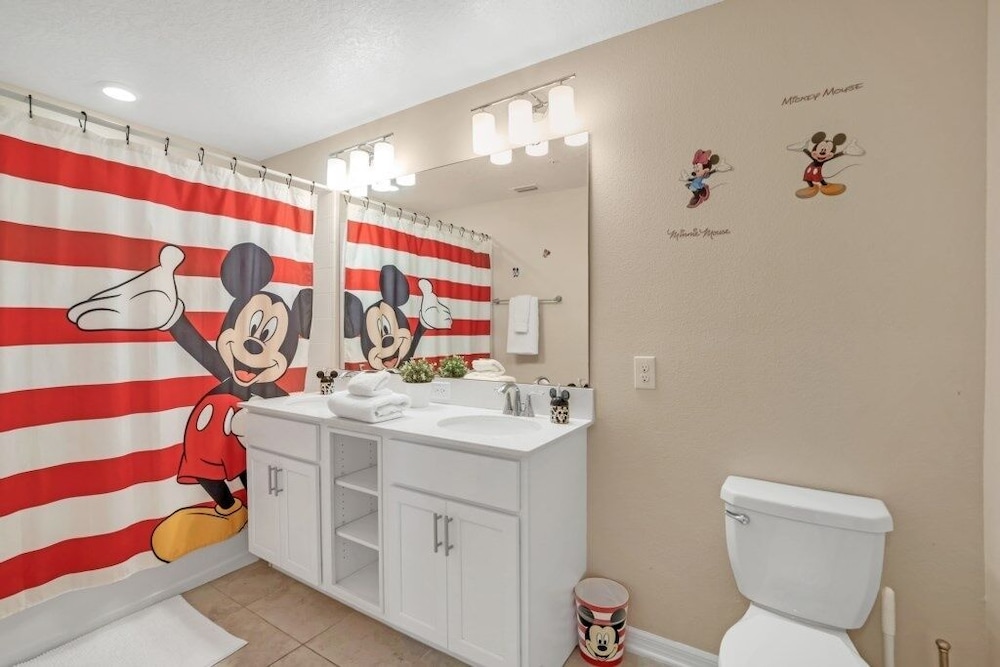 Voted #1 Resort Storey Lake Water Park 2 Bedroom Townhouse by Redawning - photo 14