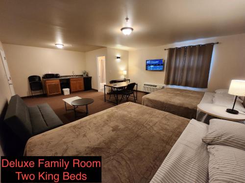 Stay Inn and Suites - photo 30