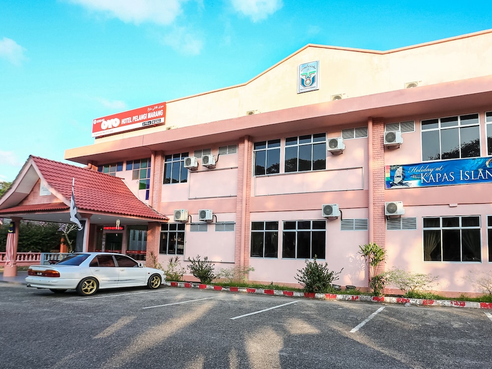 Super OYO 89640 Hotel Pelangi Marang in Kuala Terengganu, Malaysia