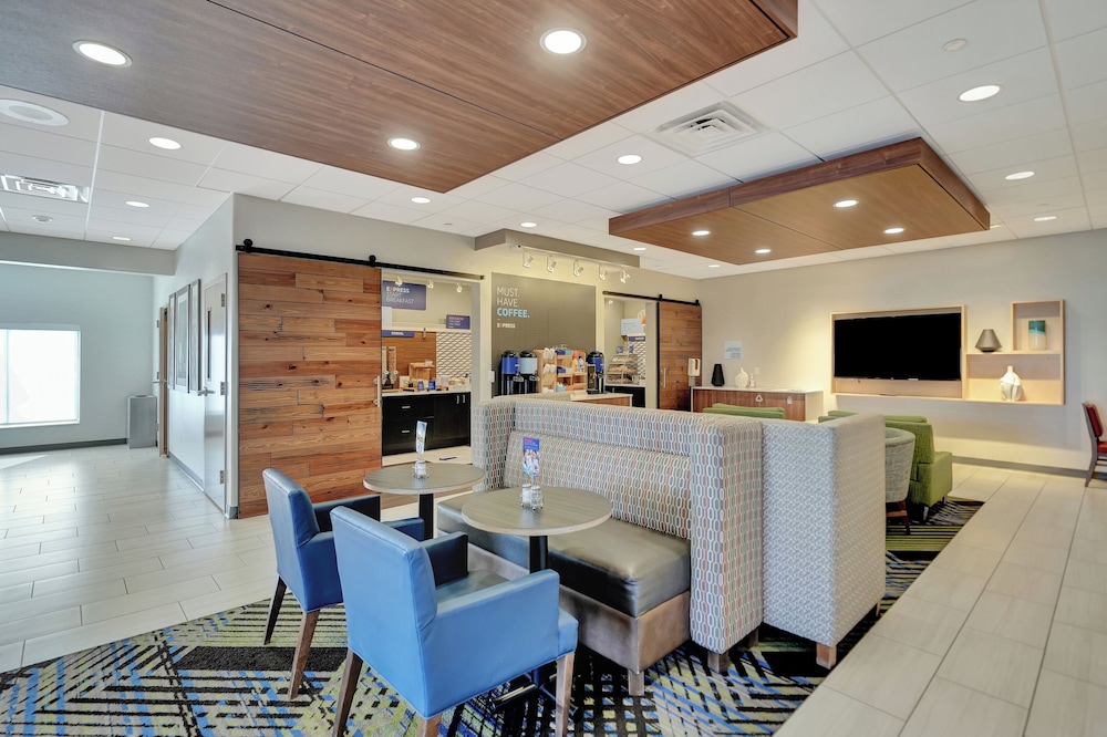 Holiday Inn Express Hotel & Suites Beatrice by IHG - photo 155