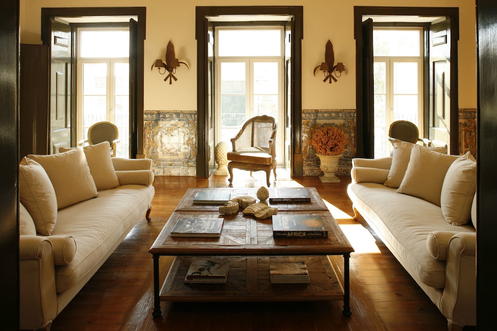 Palacio Ramalhete - last minute hotel in Lisbon