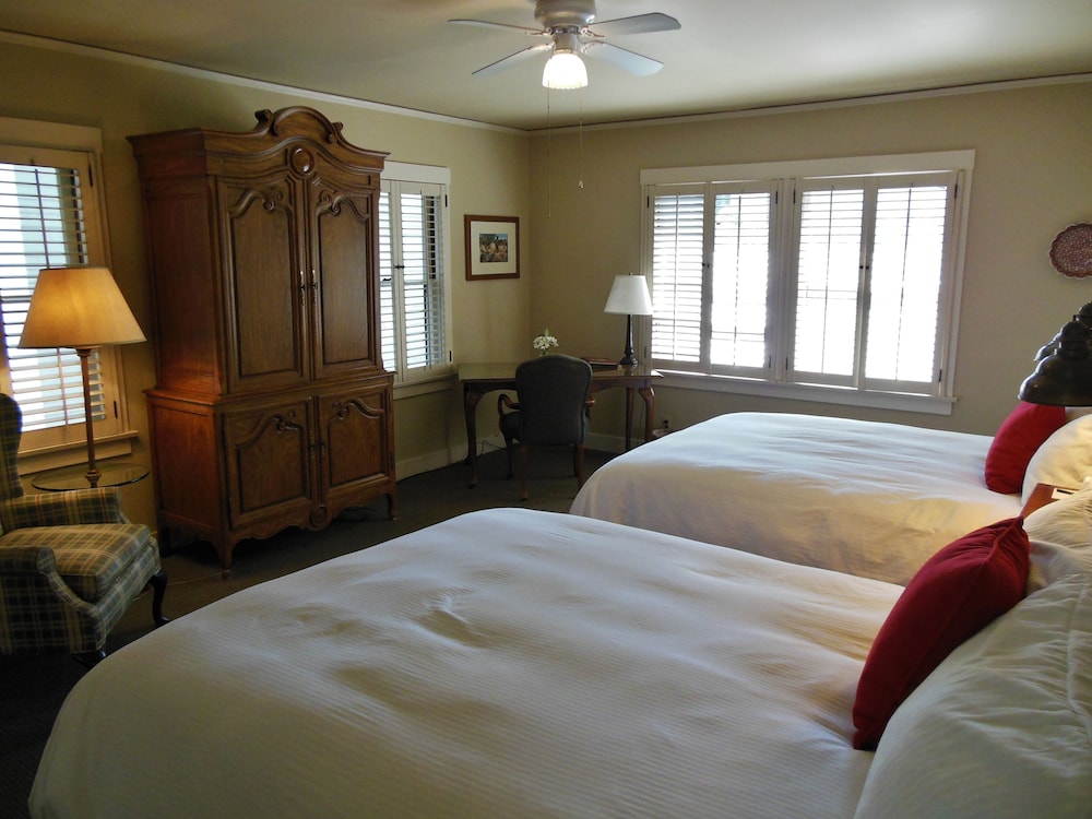 The Upham Hotel - photo 9