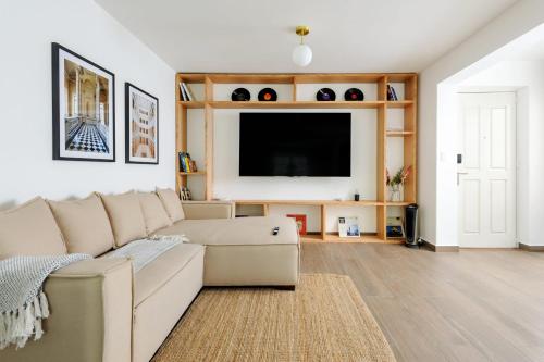 Perfect 2BR in Roma Norte — 4-Star Luxury Hotel in Mexico City, Mexico
