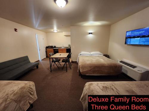 Stay Inn and Suites - photo 27