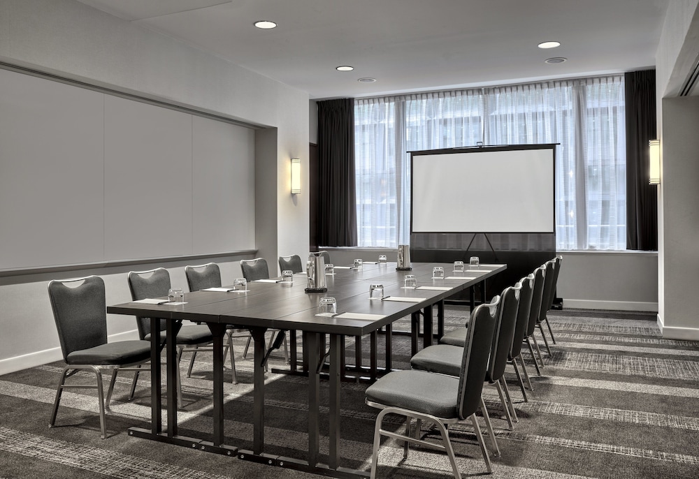 Loews Philadelphia Hotel - photo 101