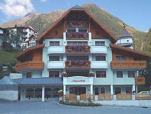 Hotel Garni Alpenhof - last minute hotel in Ischgl