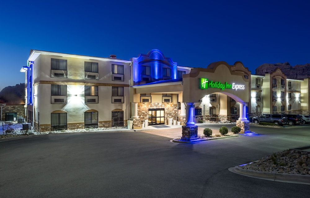 Holiday Inn Express & Suites Moab by IHG - photo 66