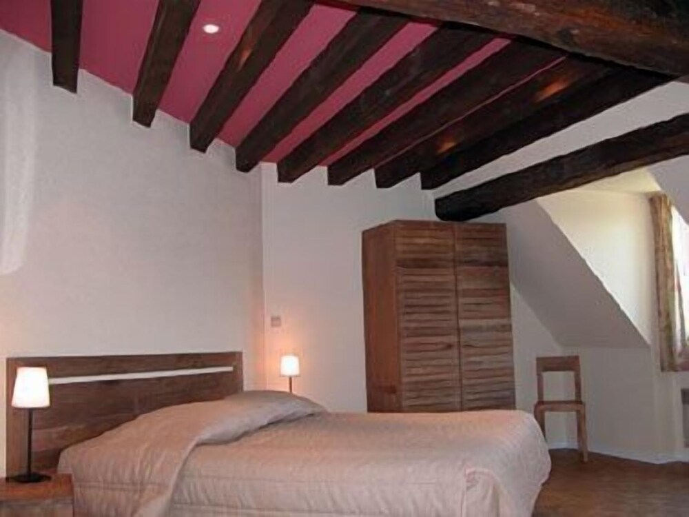 Hotel De Vougeot — Nuits-Saint-Georges — photo 4