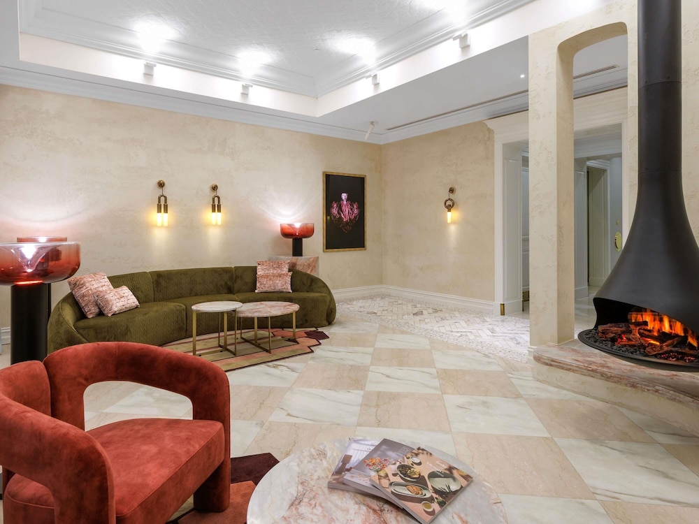 The Sebel Melbourne Flinders Lane — 4-Star Luxury Hotel in Melbourne, Australia