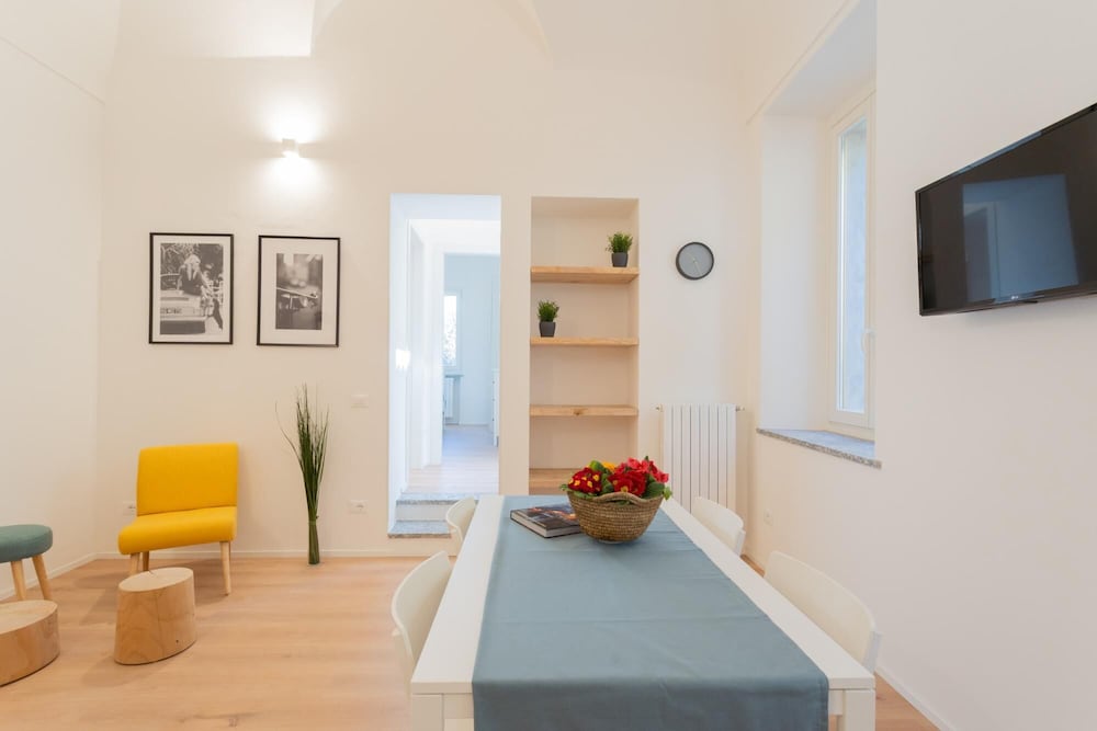 Lovely Corner in the Heart of the Lake by Rent All Como — 4-Star Luxury Hotel in Como, Italy