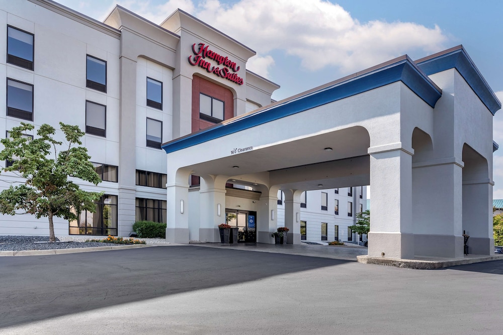 Hampton Inn & Suites Louisville East - photo 42