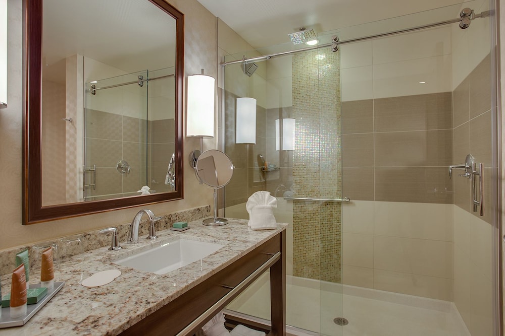 Cliff Castle Casino Hotel - photo 20