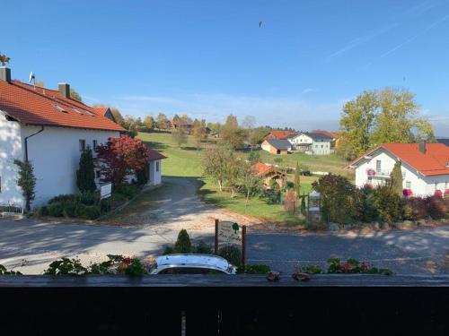 Zur Linde - carbon neutral hotel in Traitsching