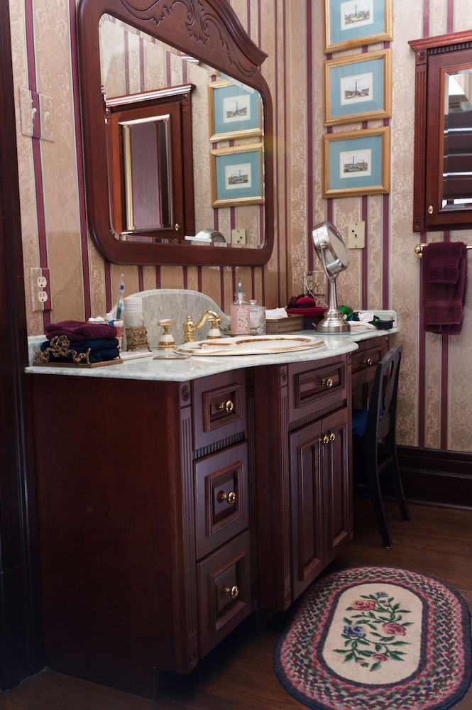 South Broadway Manor - photo 142