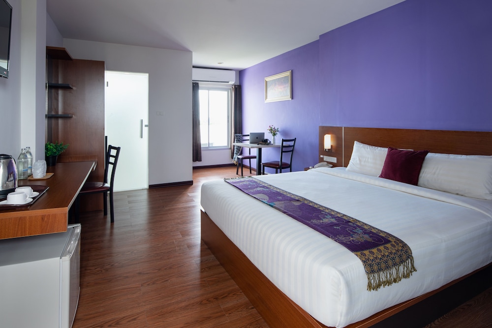 Eco Inn Prime Nakhon Si Thammarat in Nakhon Si Thammarat, Thailand