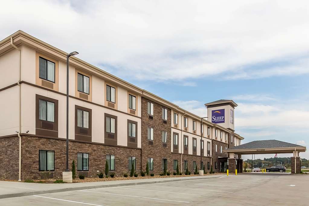 Sleep Inn & Suites O'Fallon MO Technology Drive - photo 2