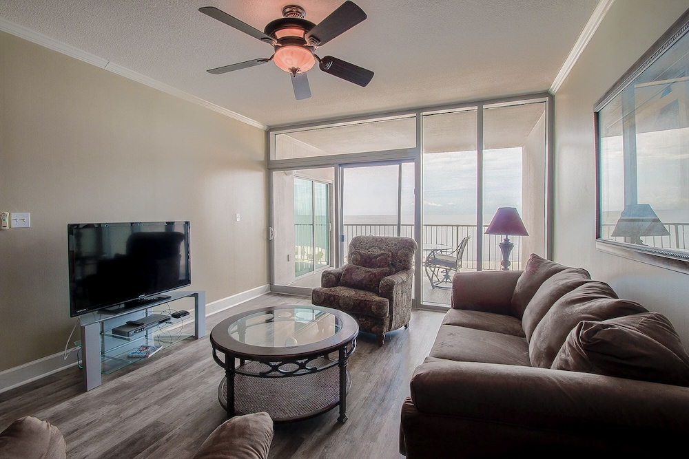 Sea Breeze 506 — 4-Star Luxury Hotel in Biloxi, United States