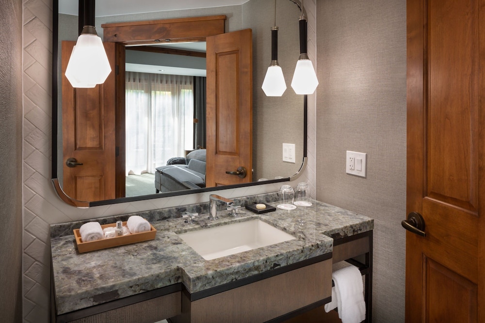 The Hythe a Luxury Collection Resort Vail - photo 34