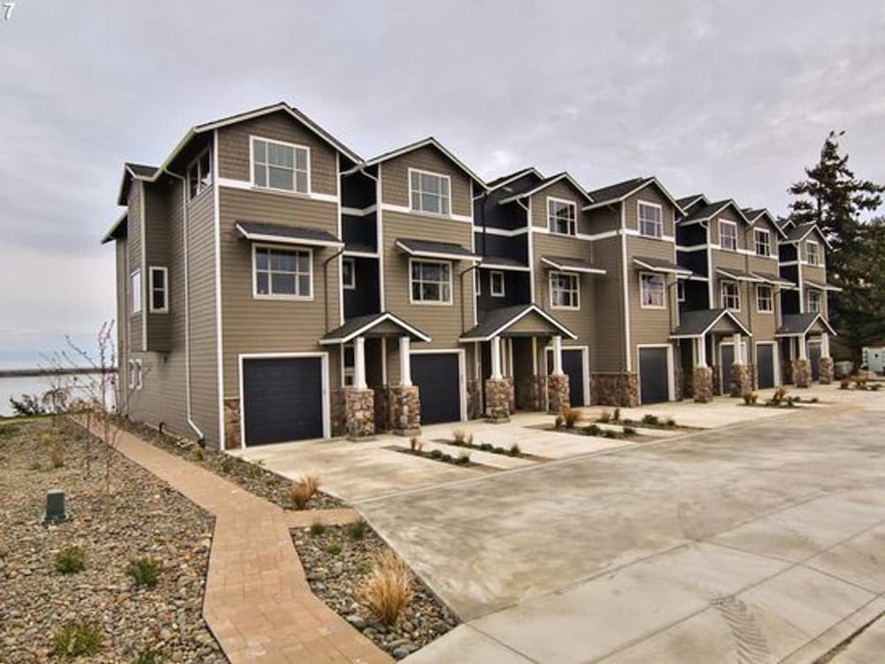 Seagate: Starboard coos Bay premiere Property — 4-Star Luxury Hotel in Coos Bay, United States