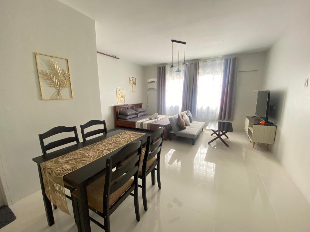 spacious condo unit 1P olvera residences — 4-Star Luxury Hotel in Bacolod, Philippines