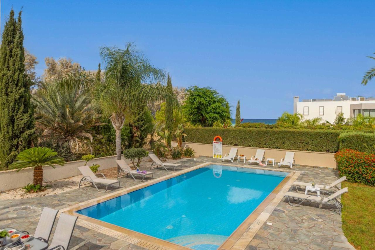 Villa Prosperity