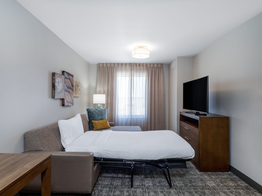 Staybridge Suites Sioux City Southeast by IHG - photo 22