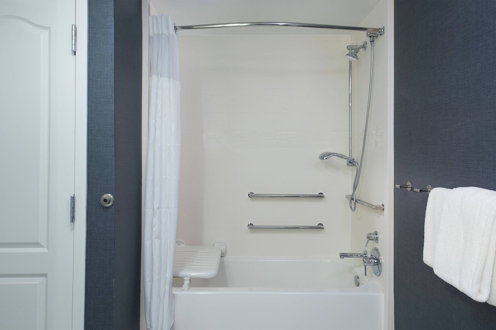 Residence Inn by Marriott Memphis Downtown - photo 16