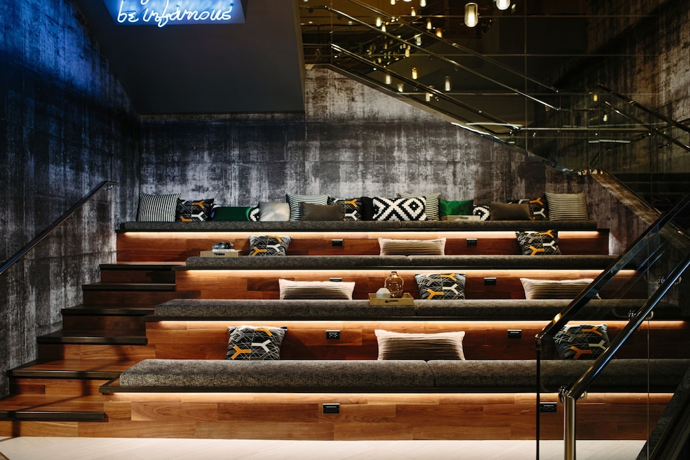 Renaissance Chicago Downtown Hotel - photo 45