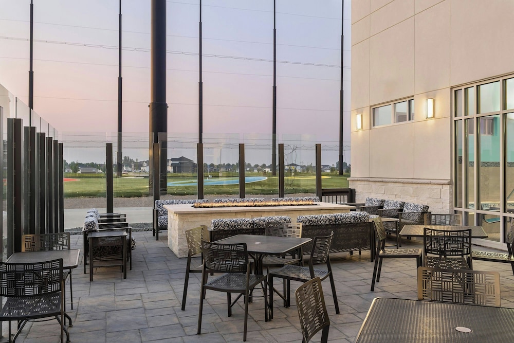 SpringHill Suites by Marriott Fargo - photo 35