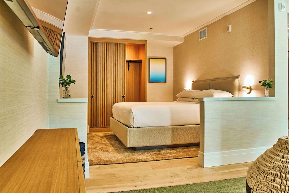 Hilton San Diego Del Mar - photo 18