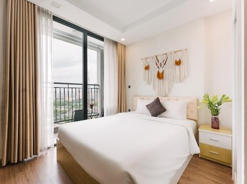 Luxury Studio Apt Convenient To Aeon Mall Vincom Mall And Grand Plaza — 4-Star Luxury Hotel in Hanoi, Vietnam