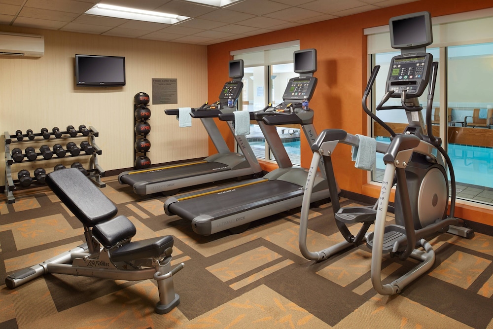 Courtyard by Marriott Cleveland Independence - photo 13