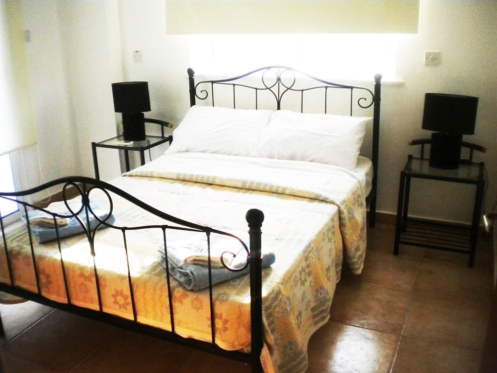 Peyia Villas