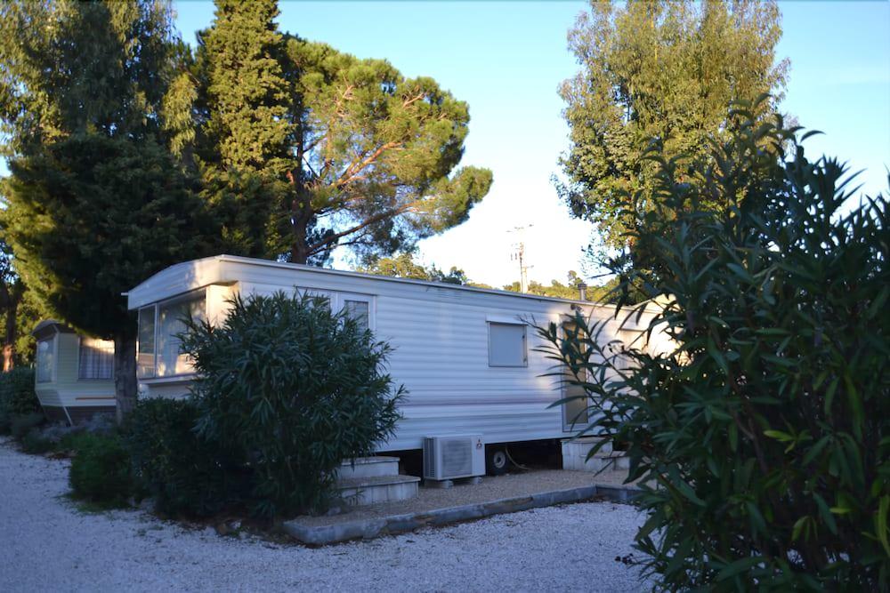 Camping Parc Valrose — 4-Star Luxury Hotel in Bormes-Les-Mimosas, France