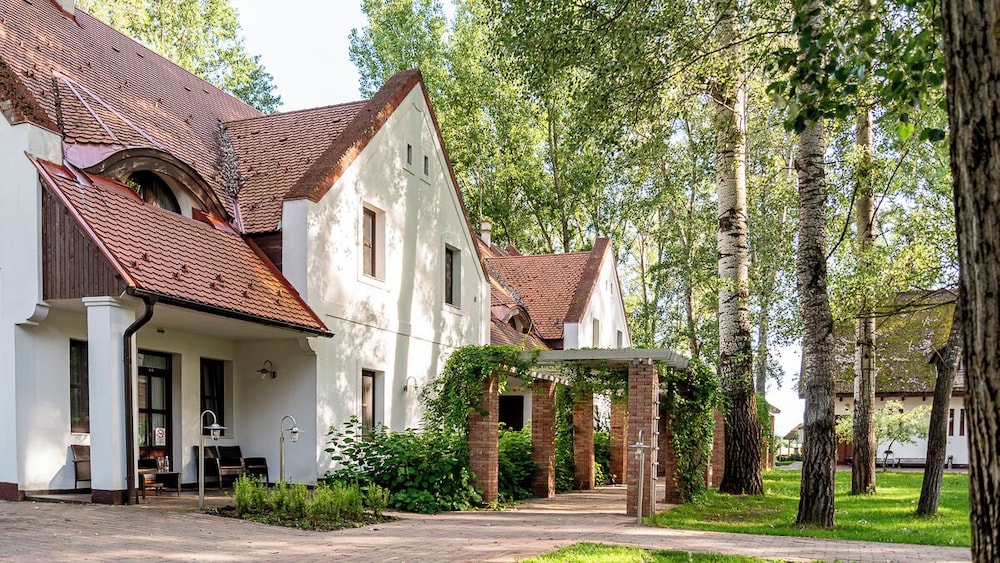 Varga Tanya Hotel pet-friendly hotel Kerekegyhaza