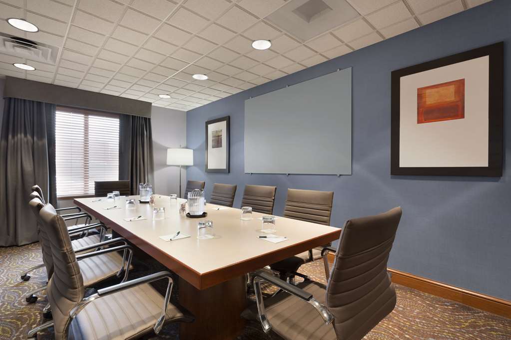 Wingate by Wyndham Sylvania Toledo - photo 35