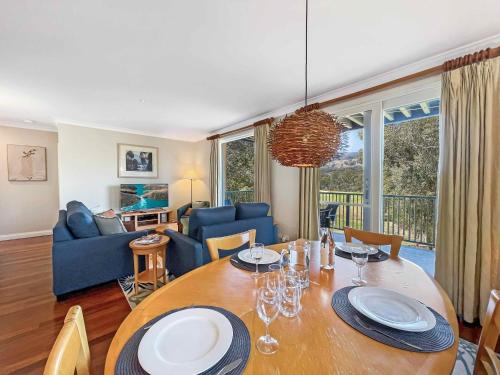Villa Grenache — 4-Star Luxury Hotel in Pokolbin, Australia