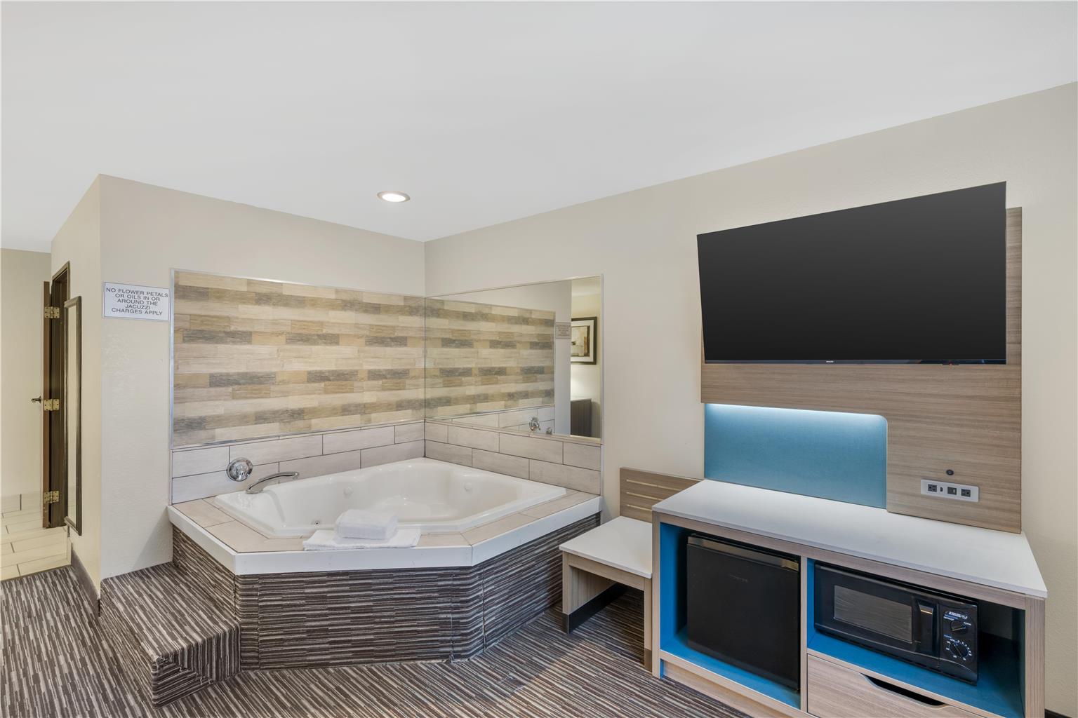 Best Western Columbus Airport - photo 25