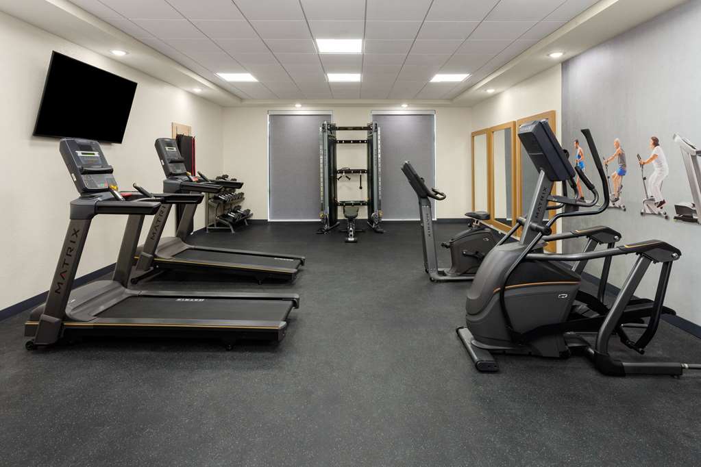 La Quinta Inn & Suites Coralville Iowa City - photo 6