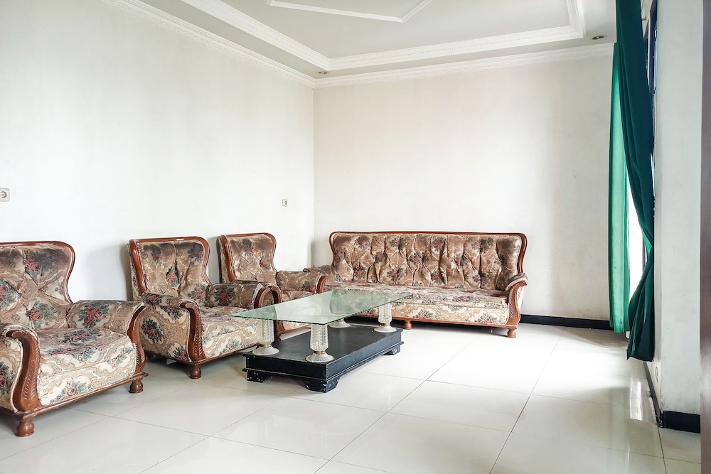 Hotel O Lima Dara — hotel in Tanjung Selor