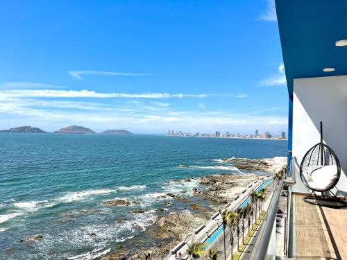 Boca de Cielo 402 Vista al Mar — 4-Star Luxury Hotel in Mazatlan, Mexico