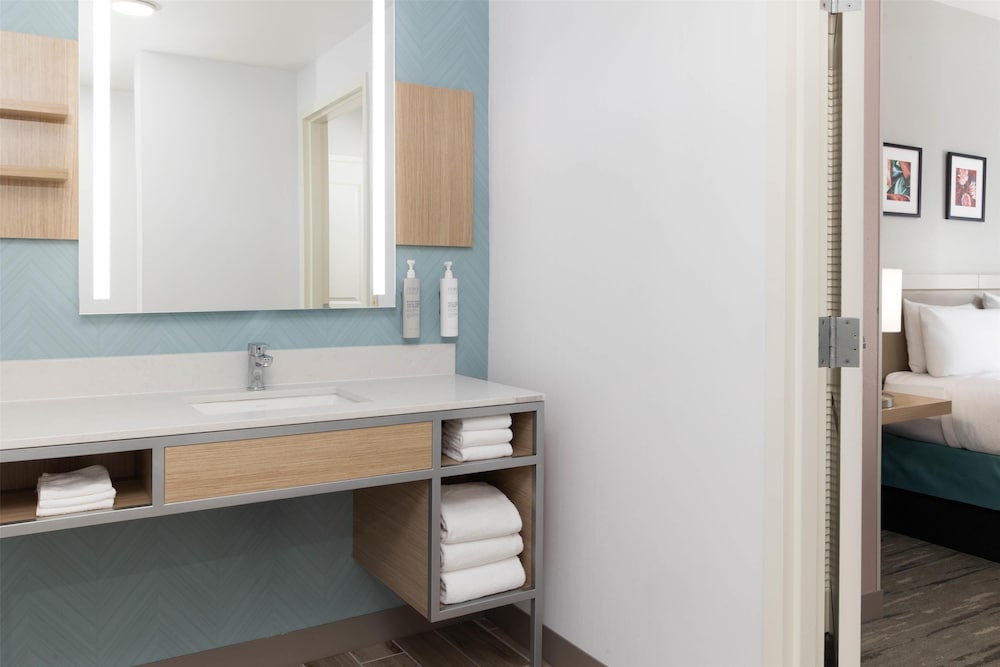 Hilton Garden Inn Ontario Rancho Cucamonga - photo 31
